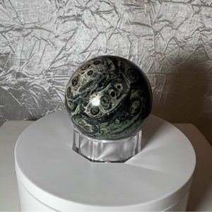 Kambaba Jasper Sphere